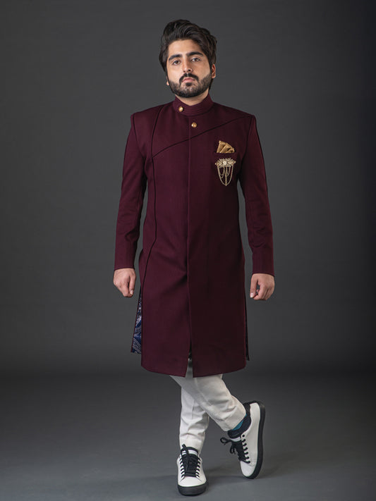 MAROON ACHKAN