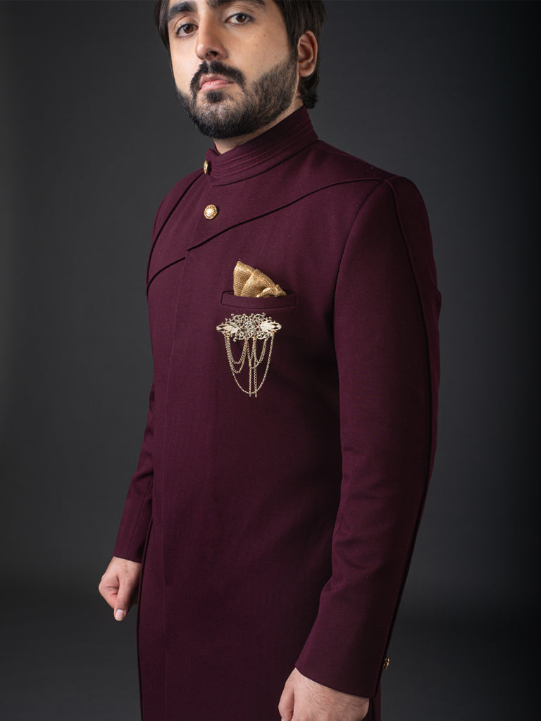 MAROON ACHKAN